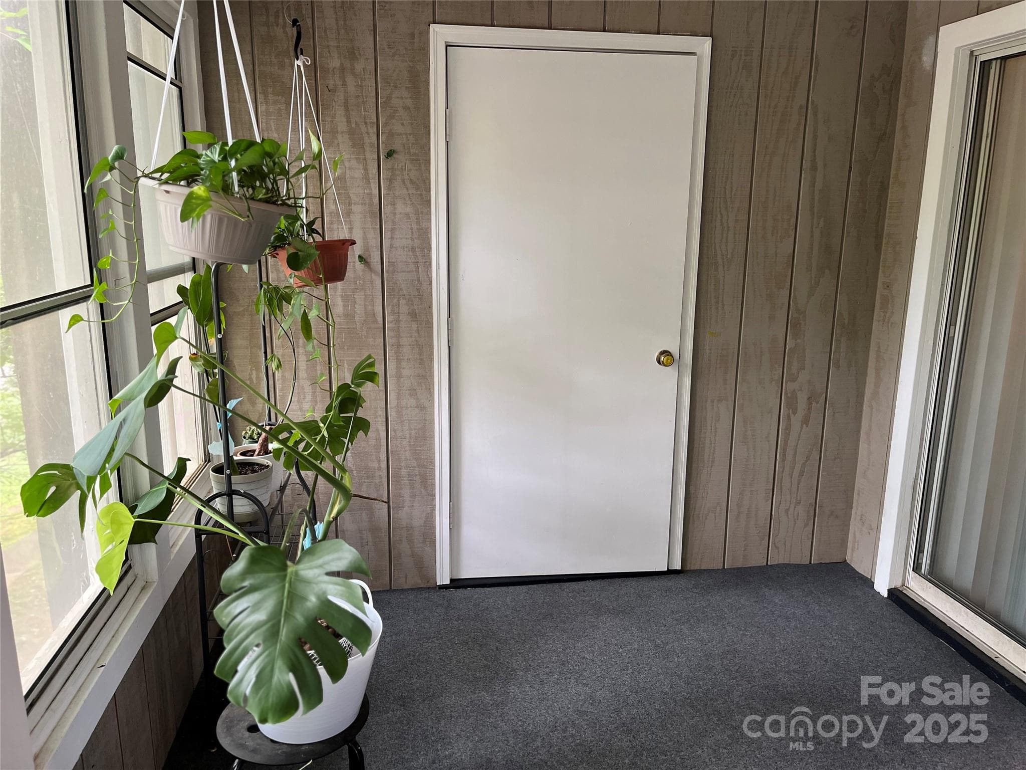 Condominium at 6011 Treetop Court, Charlotte, photo 2 of 13