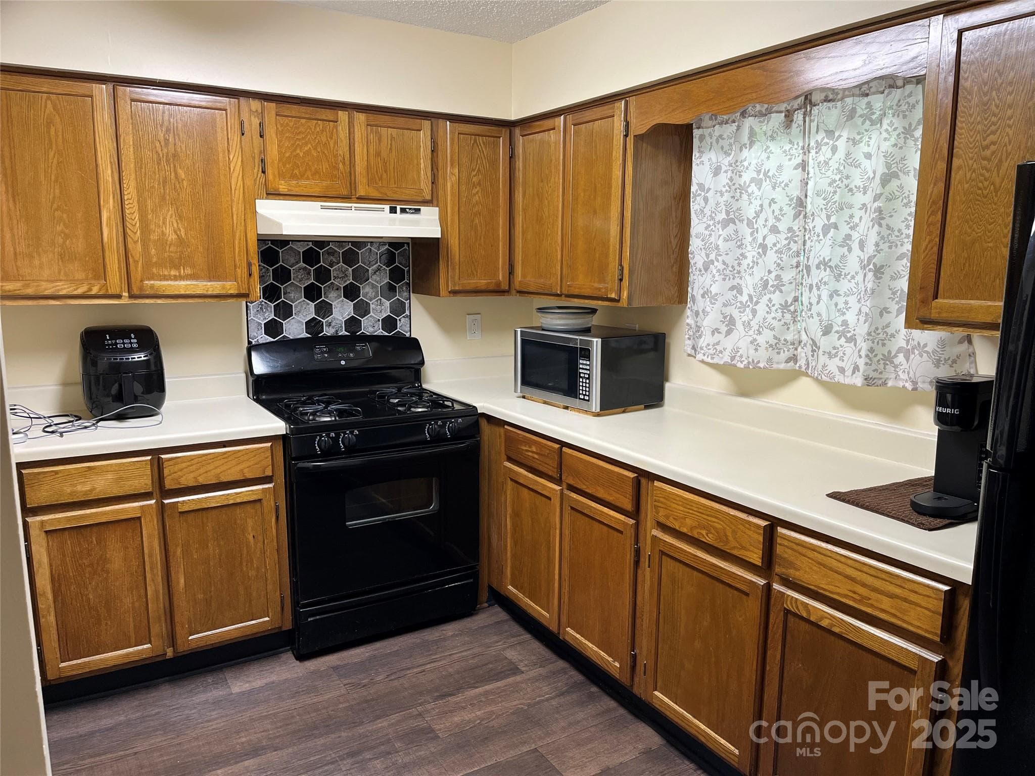 Condominium at 6011 Treetop Court, Charlotte, photo 4 of 13