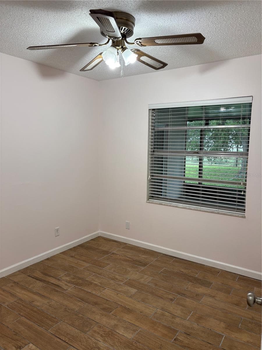 Bedroom 3 - 6418 W PARIS ST, TAMPA