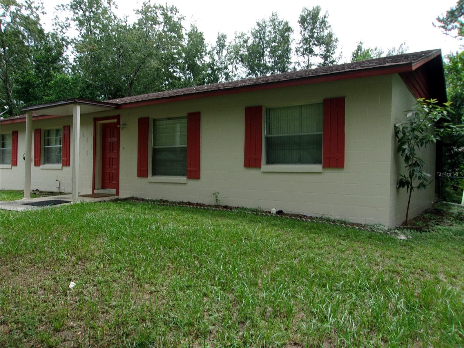 Single Family Residence at 5700 NE 6TH PL, OCALA, photo 8 of 29