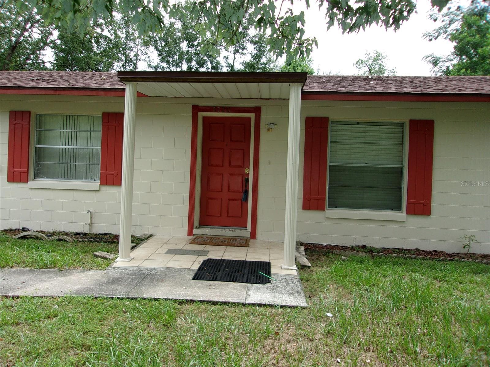Single Family Residence at 5700 NE 6TH PL, OCALA, photo 9 of 29