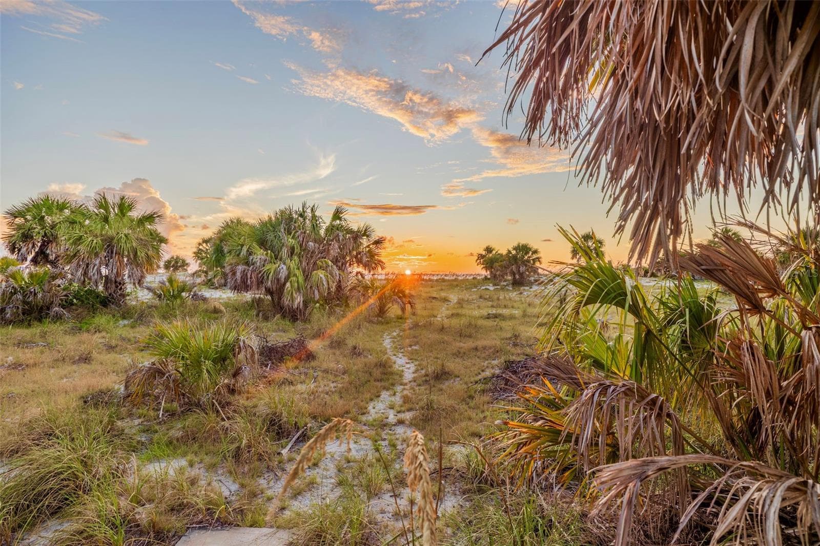 Prime lot location - 1024 ELDORADO AVE, CLEARWATER BEACH
