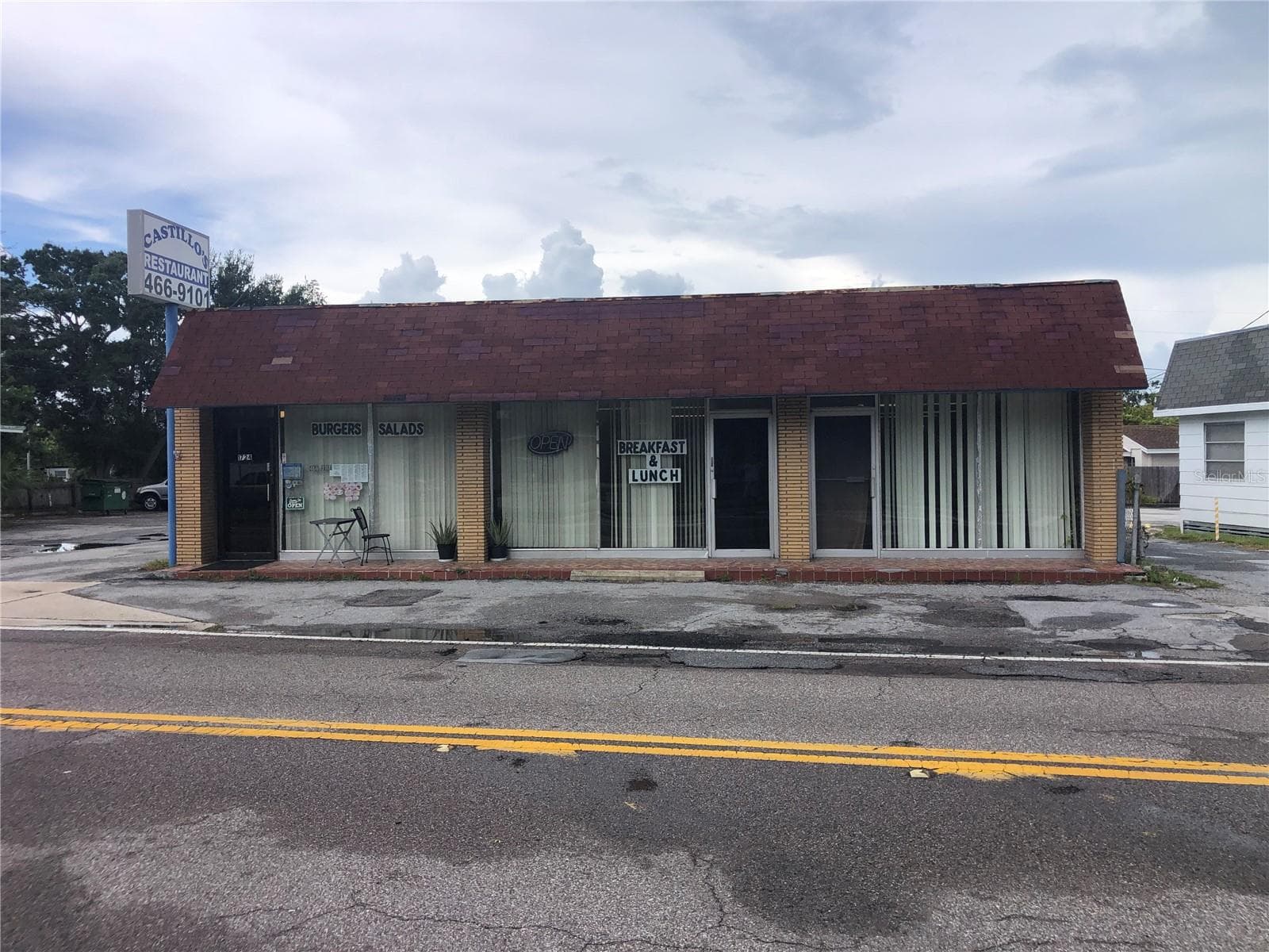 Retail at 1726 N FORT HARRISON AVE, CLEARWATER, photo 2 of 12