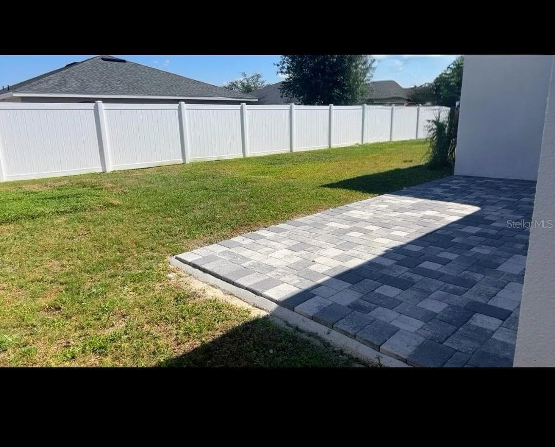 Single Family Residence at 1561 SHOREWOOD DR, AUBURNDALE, photo 18 of 20