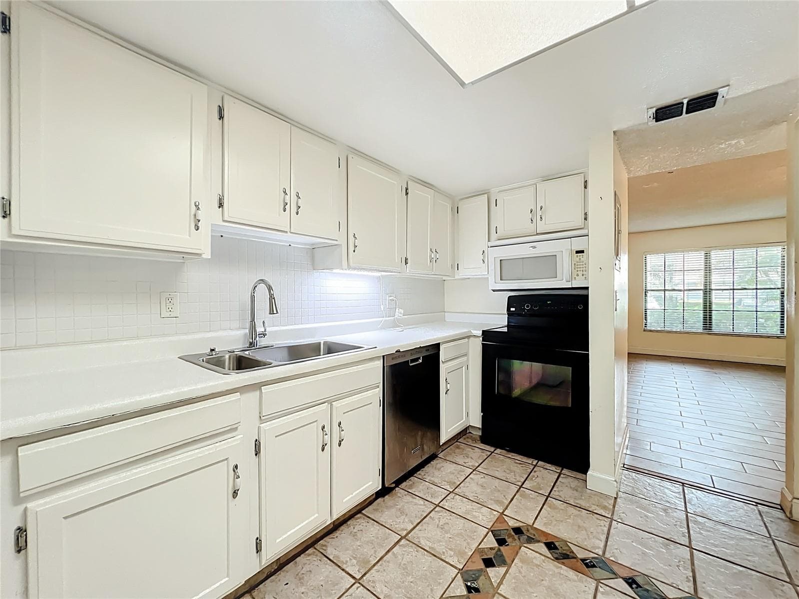 Condominium at 6034 VILLAGE CIR #GE, ORLANDO, photo 17 of 44
