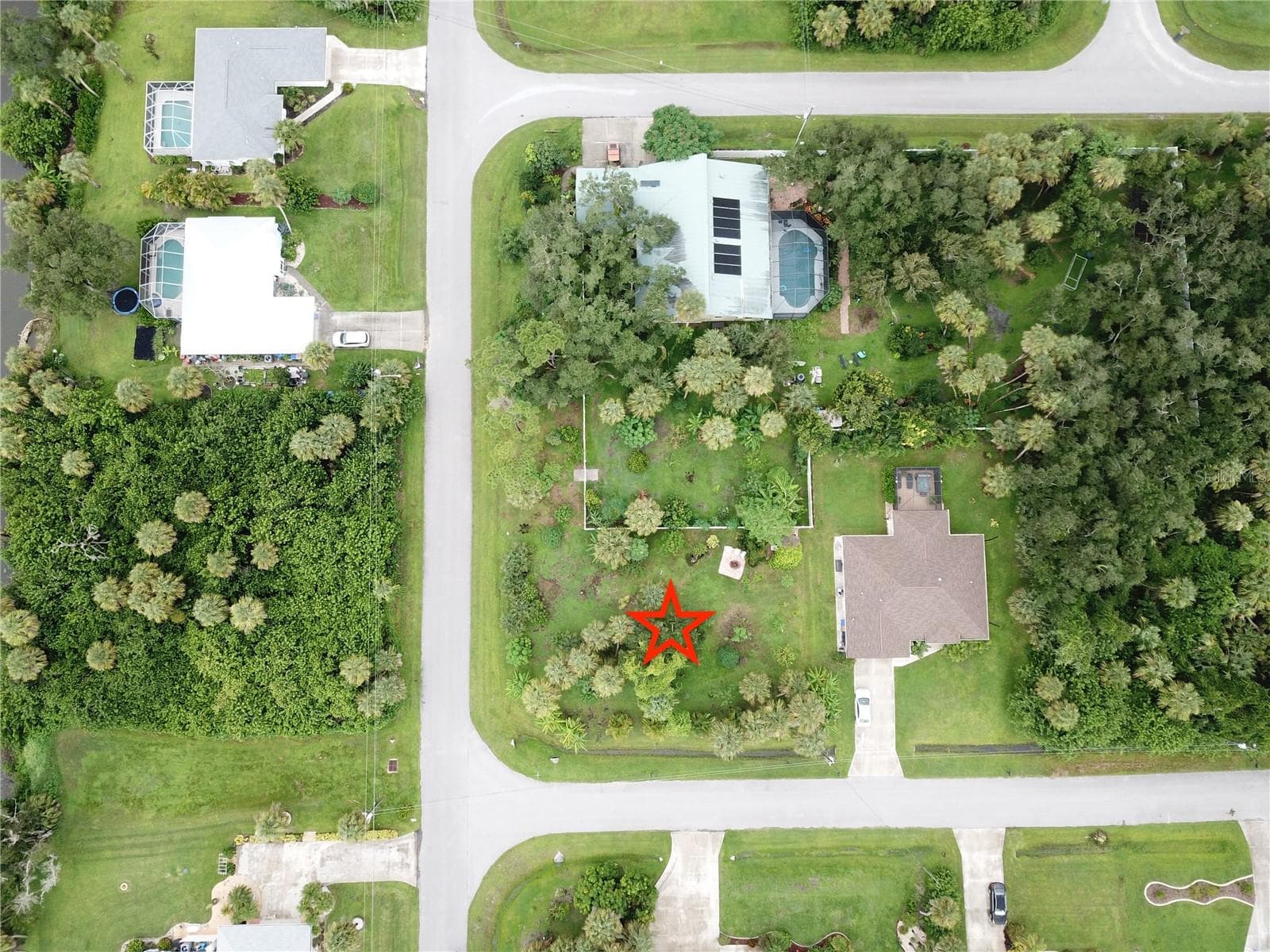Land at CARIBOU AVE, NORTH PORT, photo 2 of 6