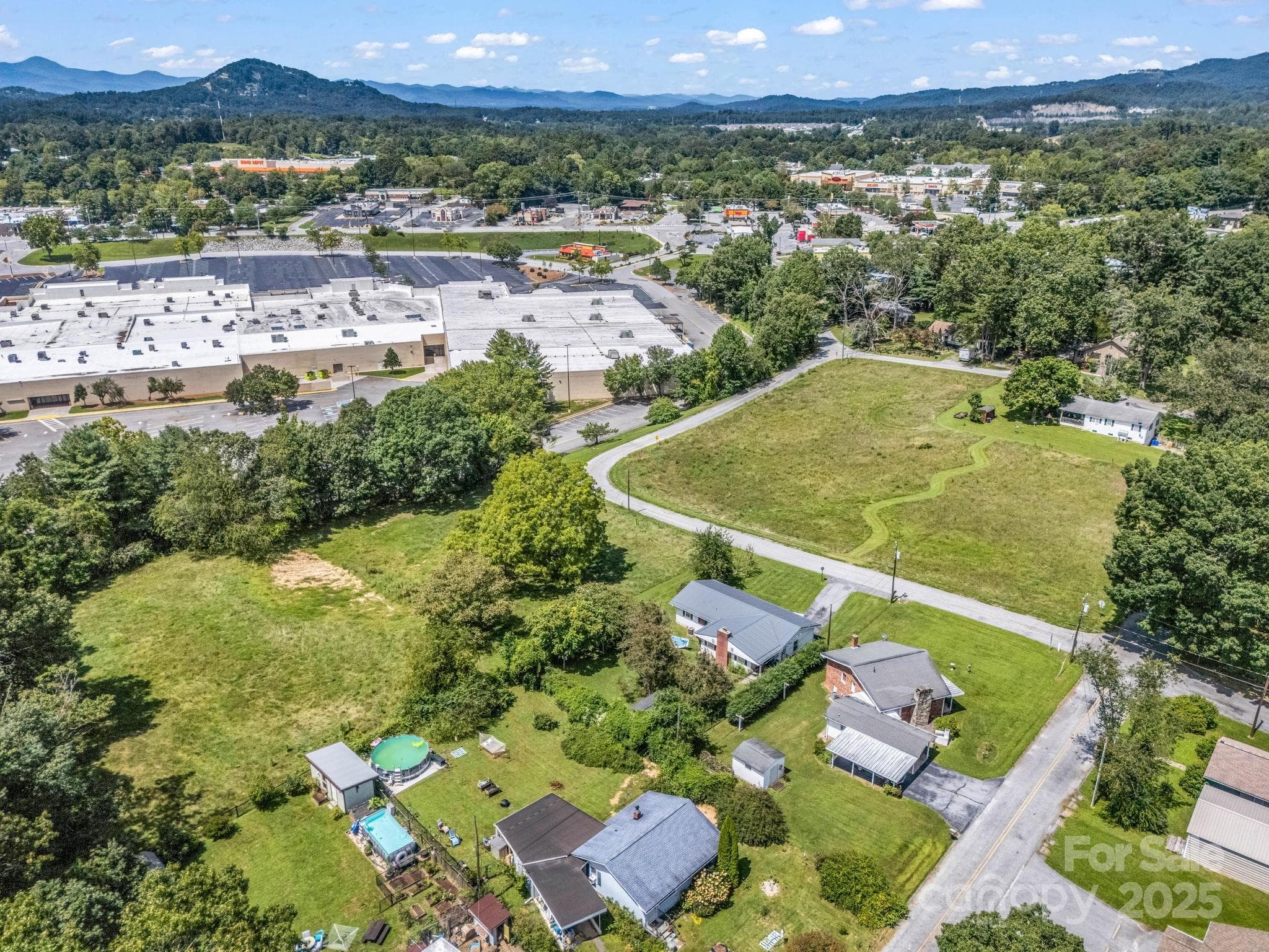 Lot at Hendersonville, photo 3 of 28