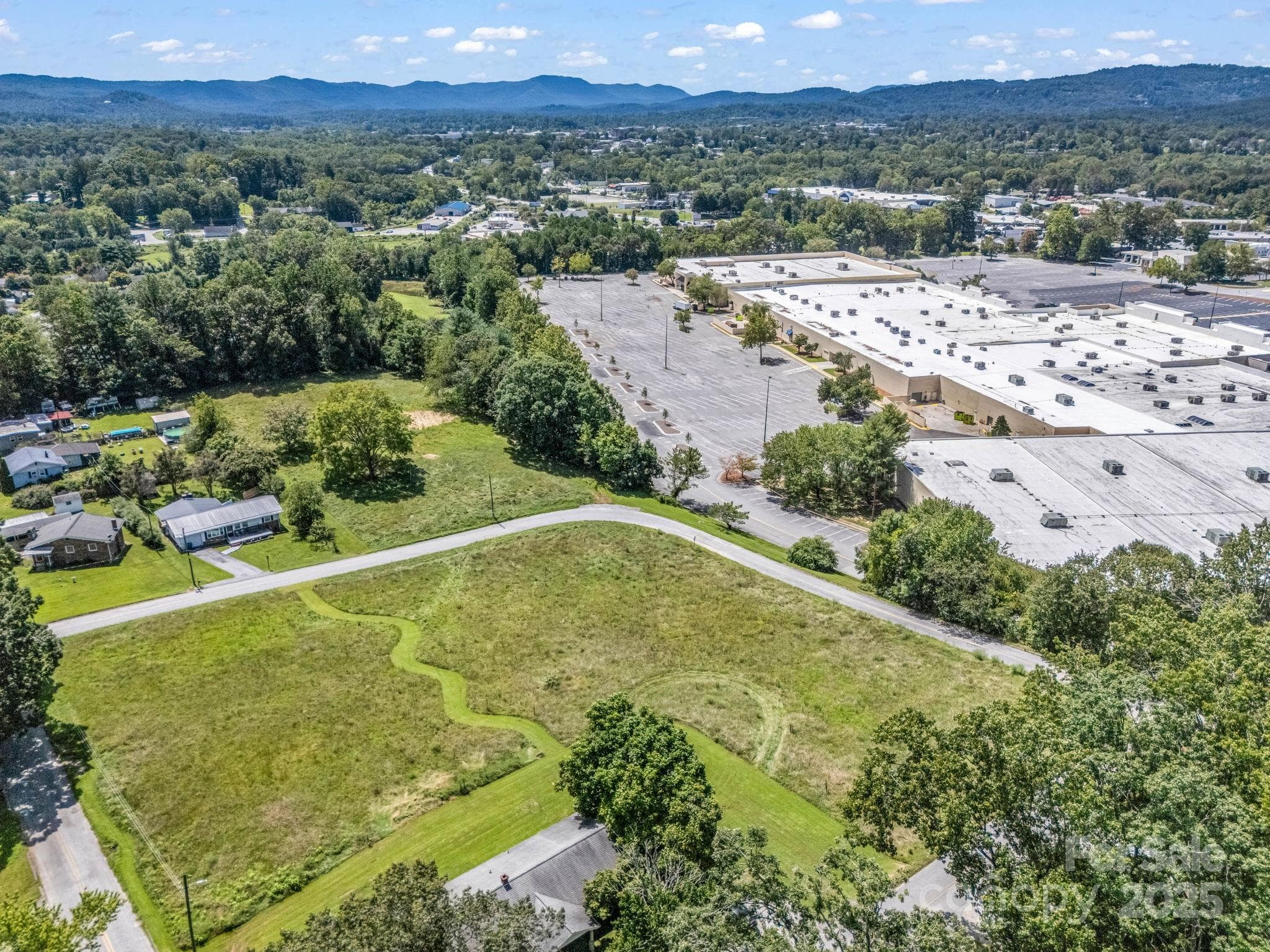 None at Hendersonville, photo 8 of 28