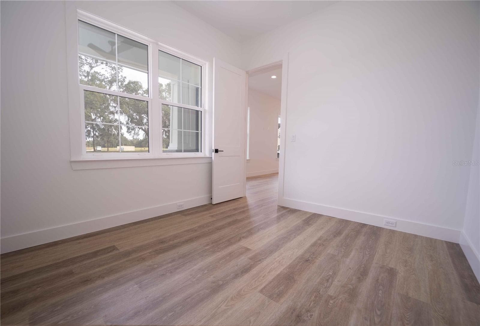 Single Family Residence at 10611 GRAND OAKS BLVD, OXFORD, photo 52 of 80