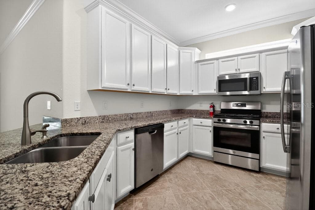 Villa at 17604 WAYSIDE BND, PUNTA GORDA, photo 8 of 29