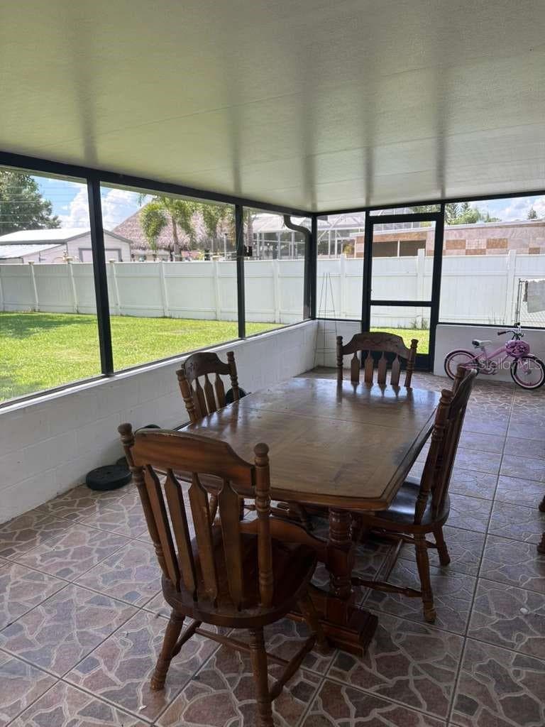 Single Family Residence at 1524 MANOR DR, KISSIMMEE, photo 7 of 11