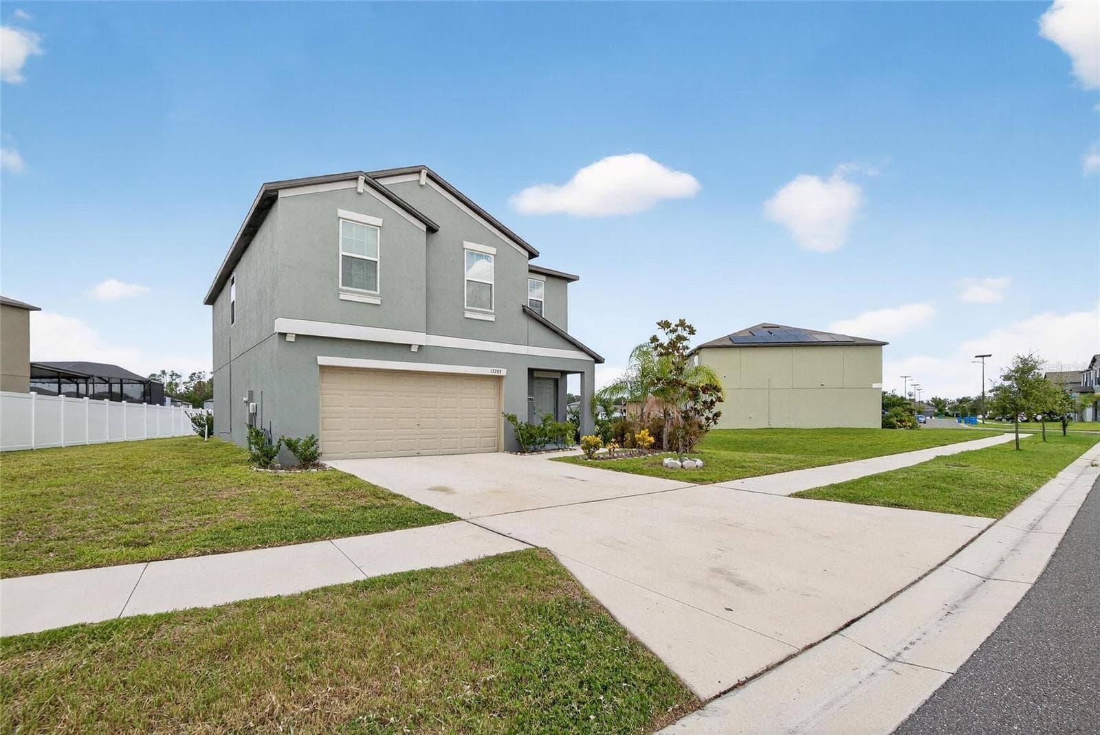 Single Family Residence at 12788 MAPLE BONSAI DR, RIVERVIEW, photo 4 of 52