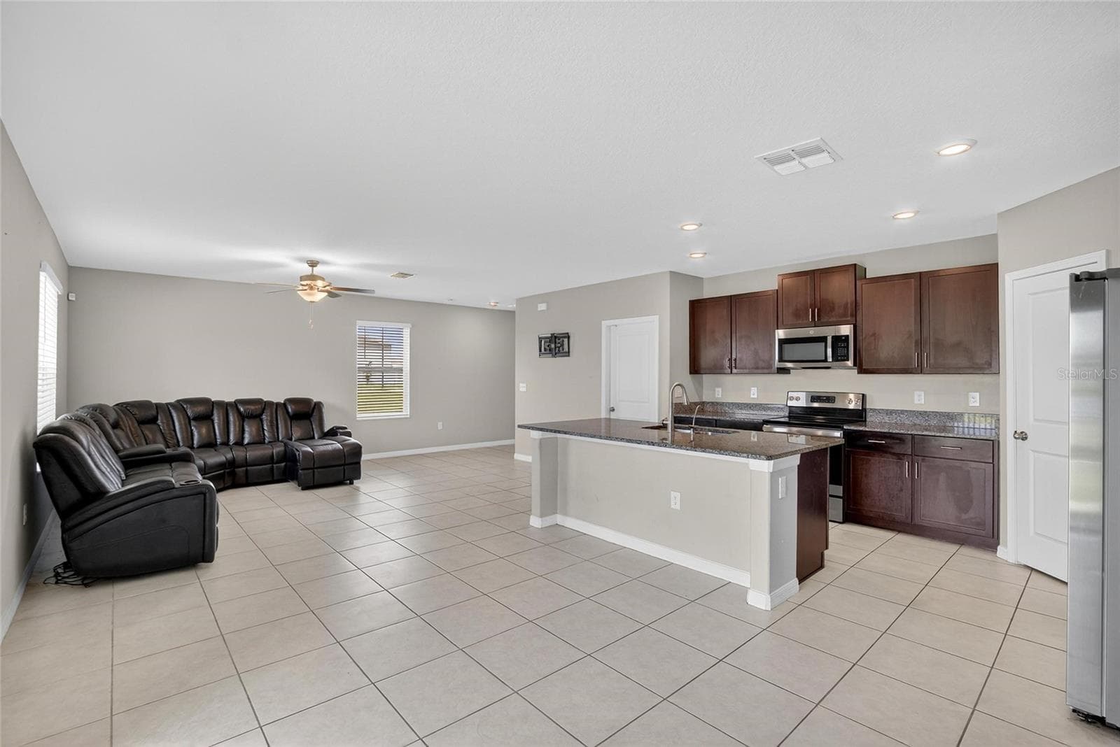 Single Family Residence at 12788 MAPLE BONSAI DR, RIVERVIEW, photo 12 of 52