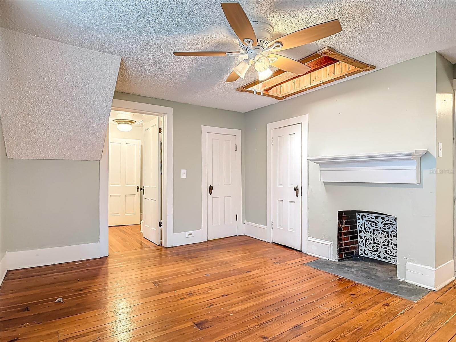 Single Family Residence at 525 W BLUE SPRINGS AVE, ORANGE CITY, photo 37 of 79