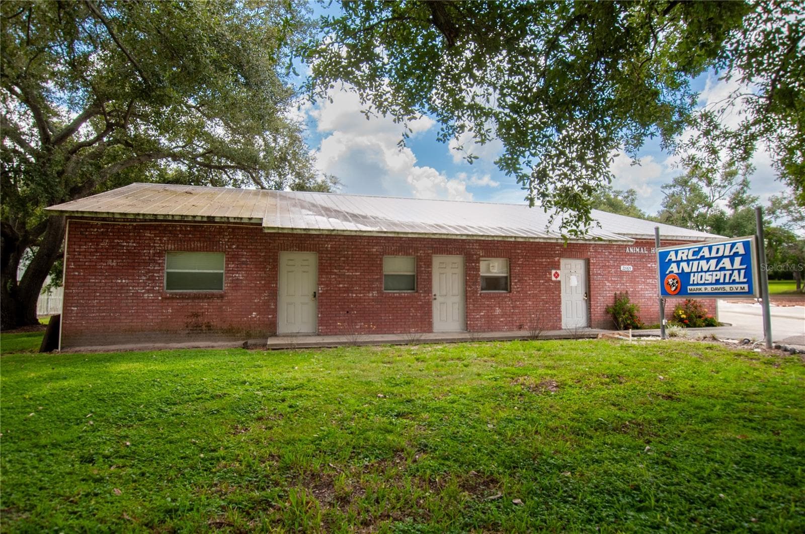 2865 SE HIGHWAY 31