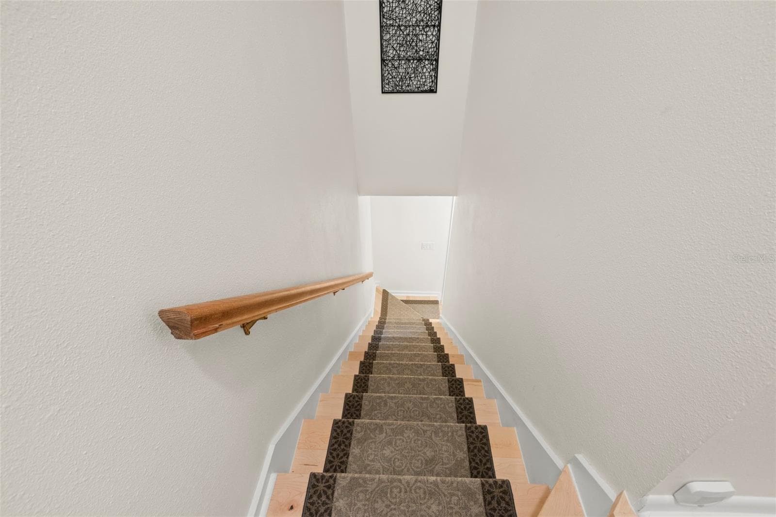 Single Family Residence at 1747 87TH TER N, ST PETERSBURG, photo 27 of 33