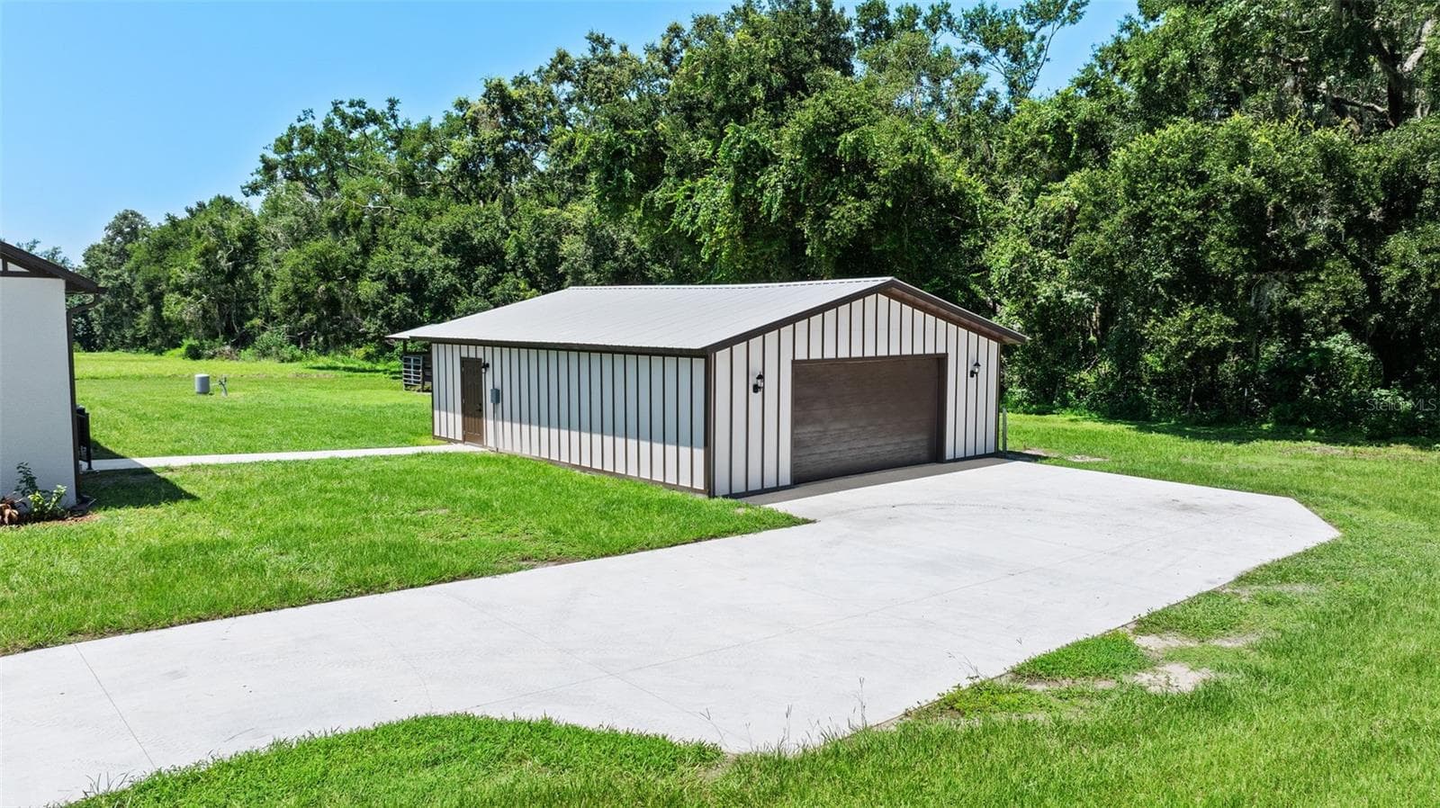 enclosed pole barn - 13219 NEWGENT RD, SAN ANTONIO