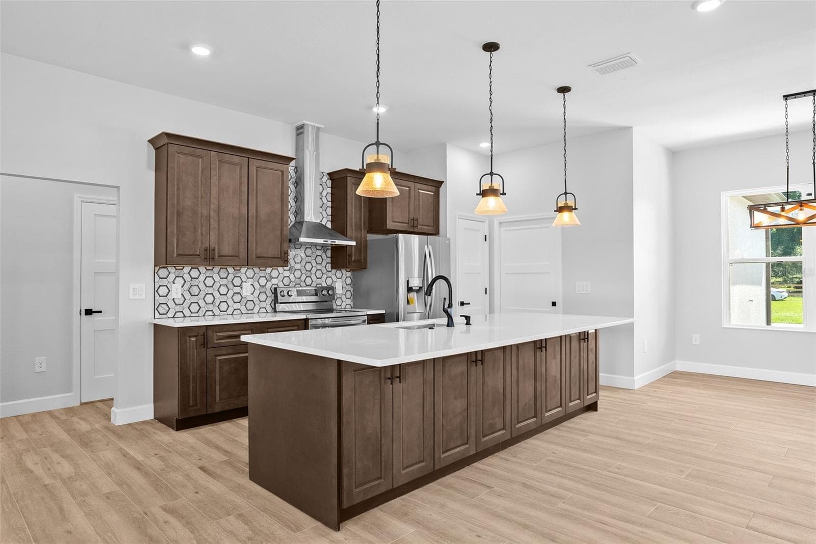 kitchen - 13219 NEWGENT RD, SAN ANTONIO
