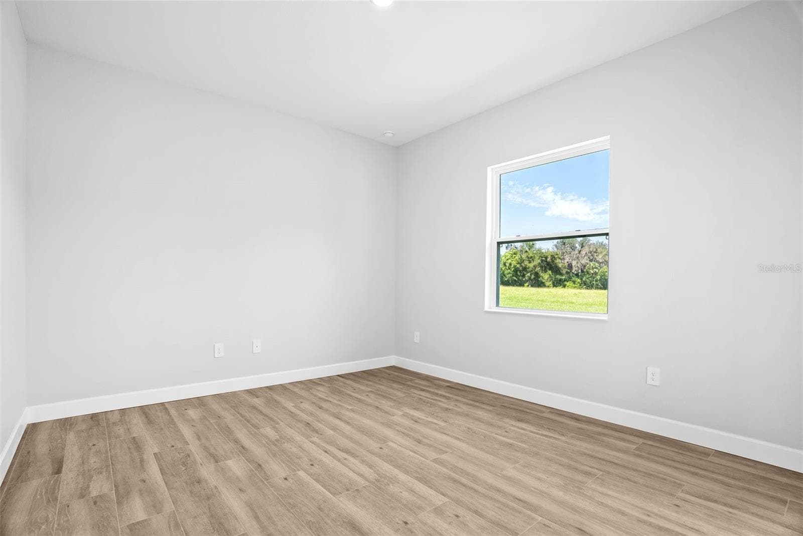 master bedroom - 13219 NEWGENT RD, SAN ANTONIO