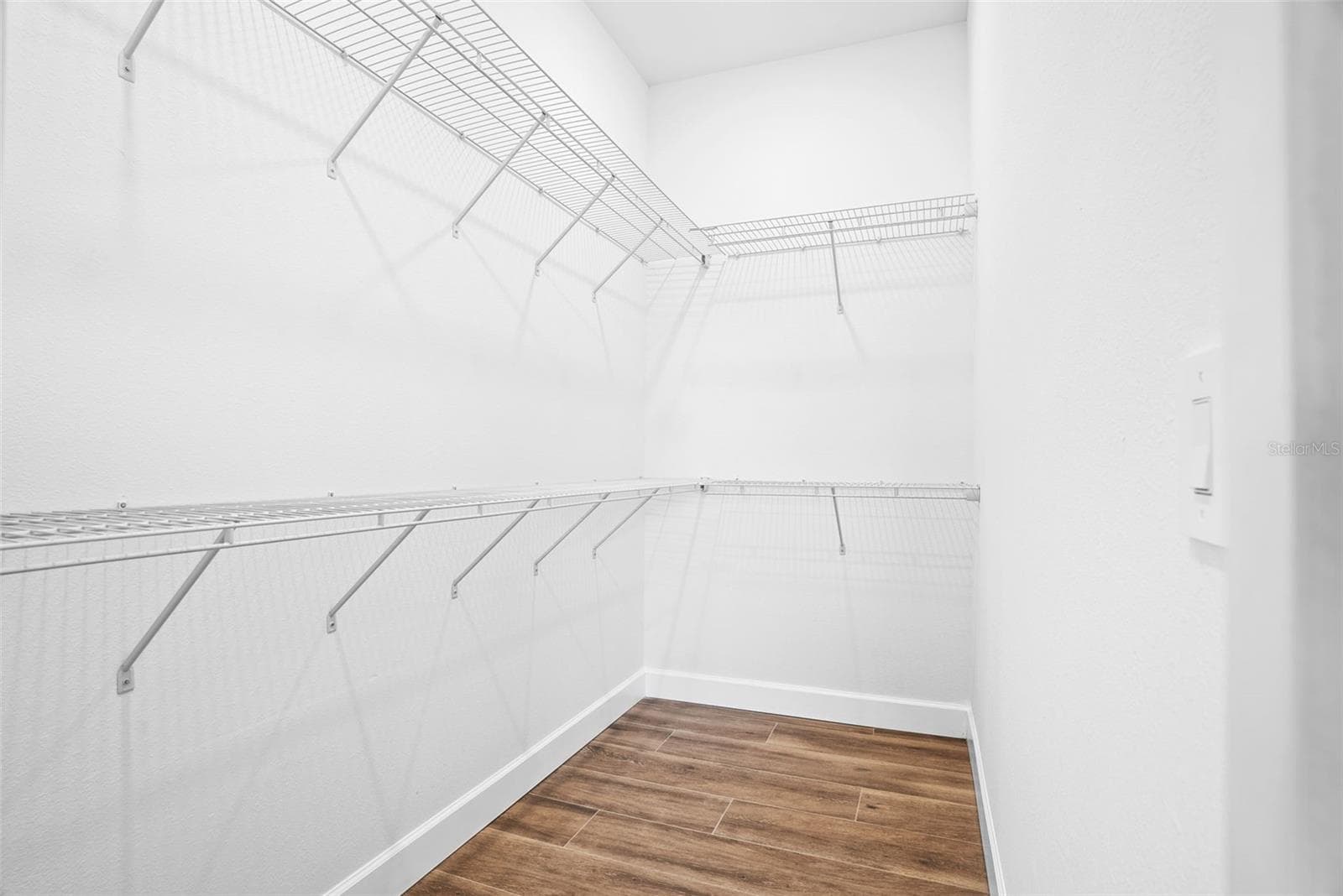 walk-in closet - 13219 NEWGENT RD, SAN ANTONIO