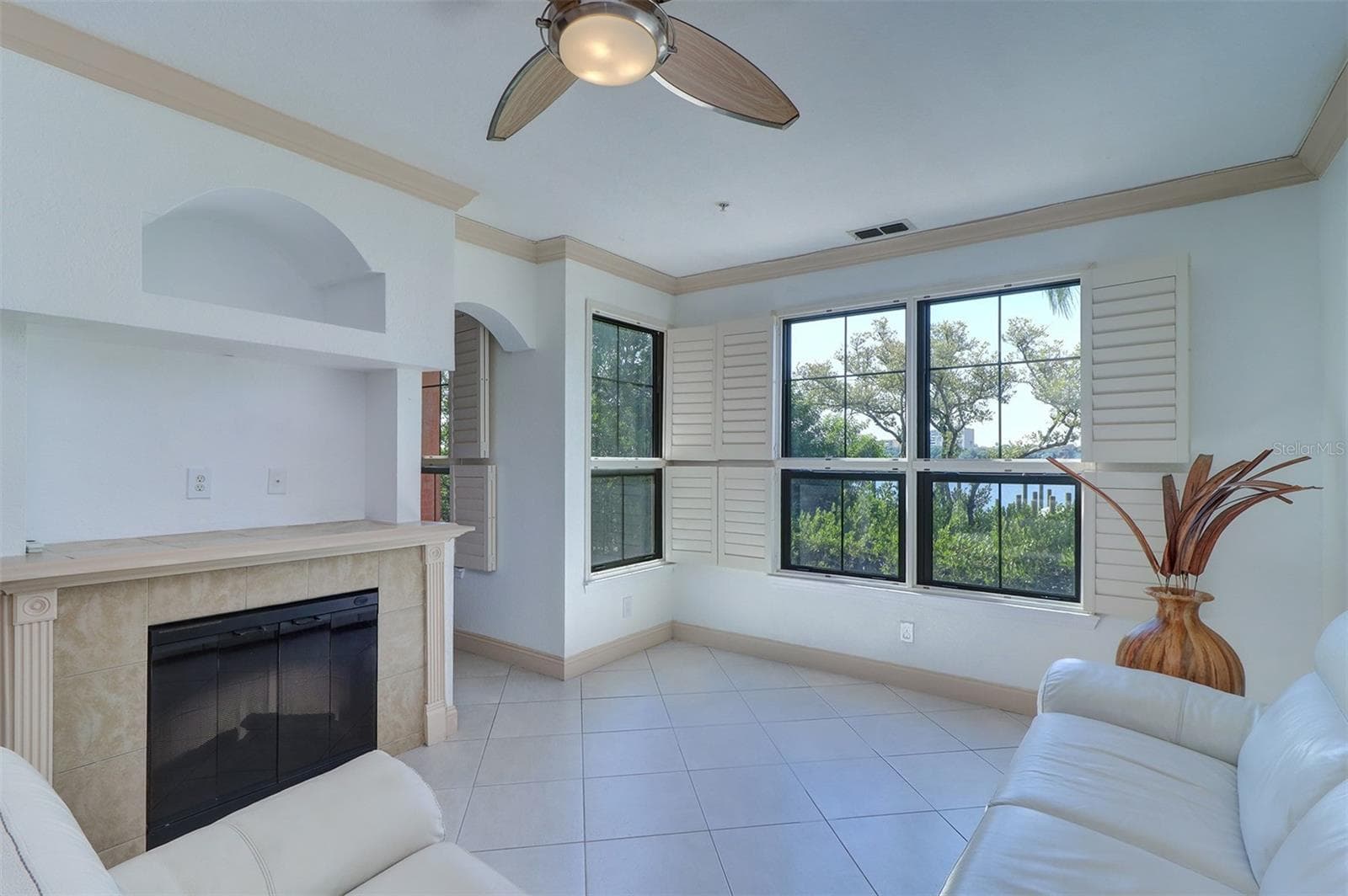 Another angle of the family room looking toward the south and waterfront - 2757 VIA CIPRIANI #1114A, CLEARWATER