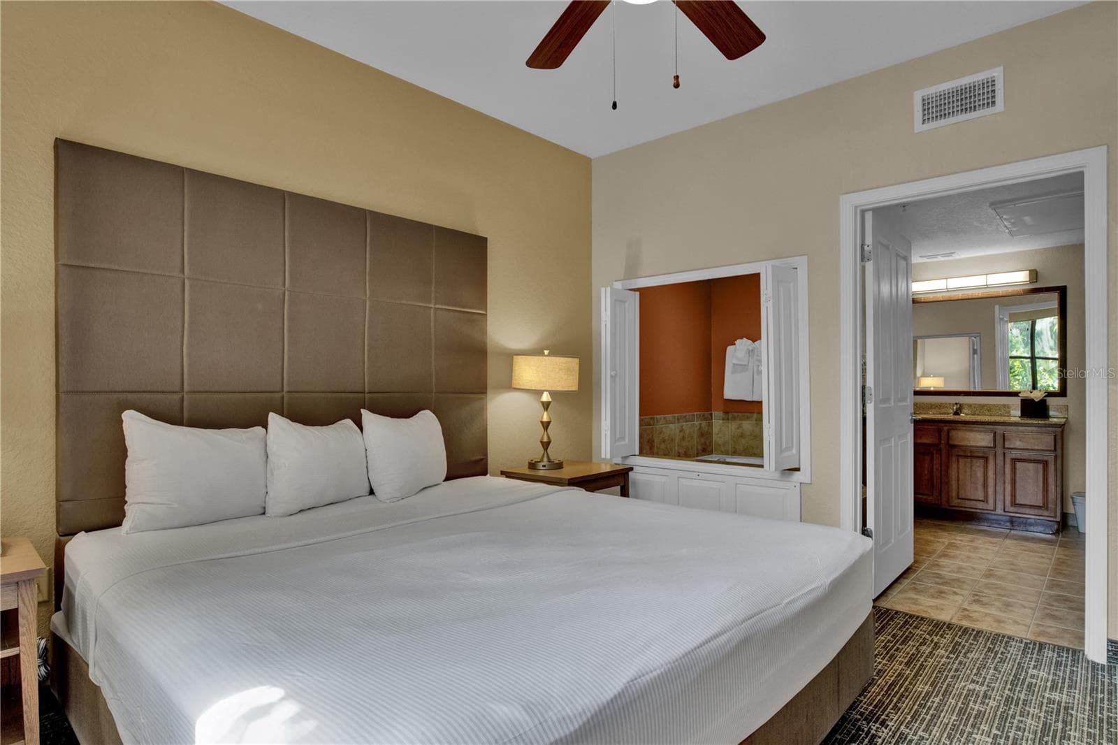 Condo - Hotel at 12556 FLORIDAYS RESORT DR #A-307, ORLANDO, photo 12 of 29