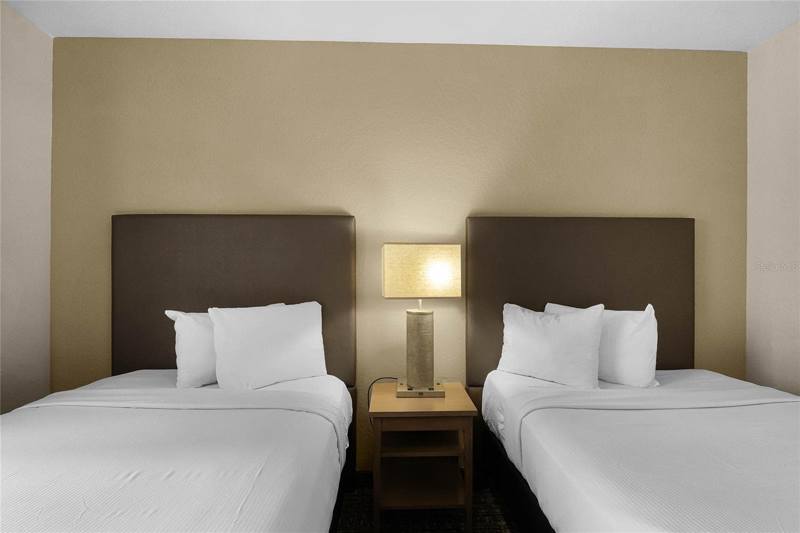 Condo - Hotel at 12556 FLORIDAYS RESORT DR #A-307, ORLANDO, photo 17 of 29
