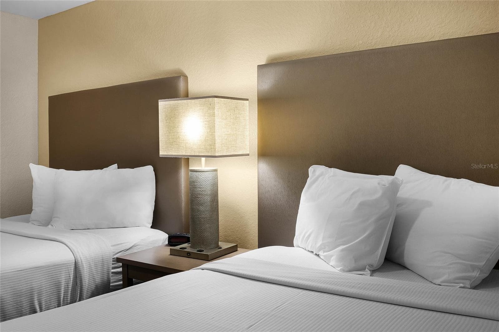 Condo - Hotel at 12556 FLORIDAYS RESORT DR #A-307, ORLANDO, photo 18 of 29