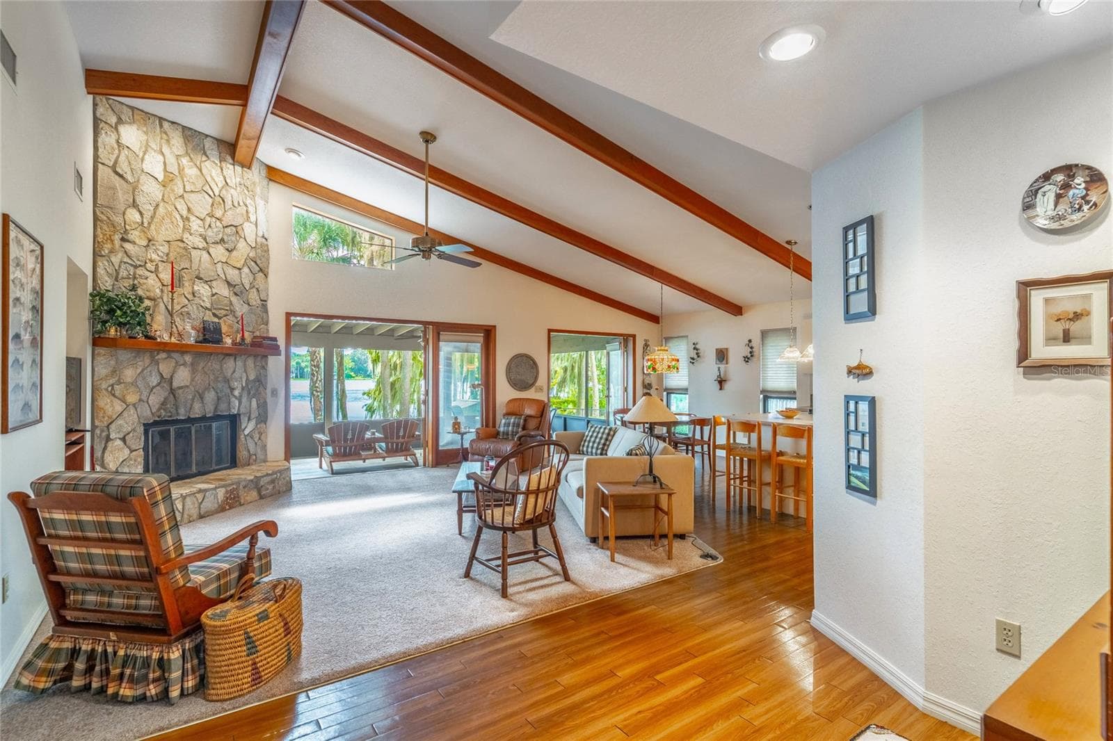 Single Family Residence at 121 N LAKE GEORGE DR, GEORGETOWN, photo 11 of 46