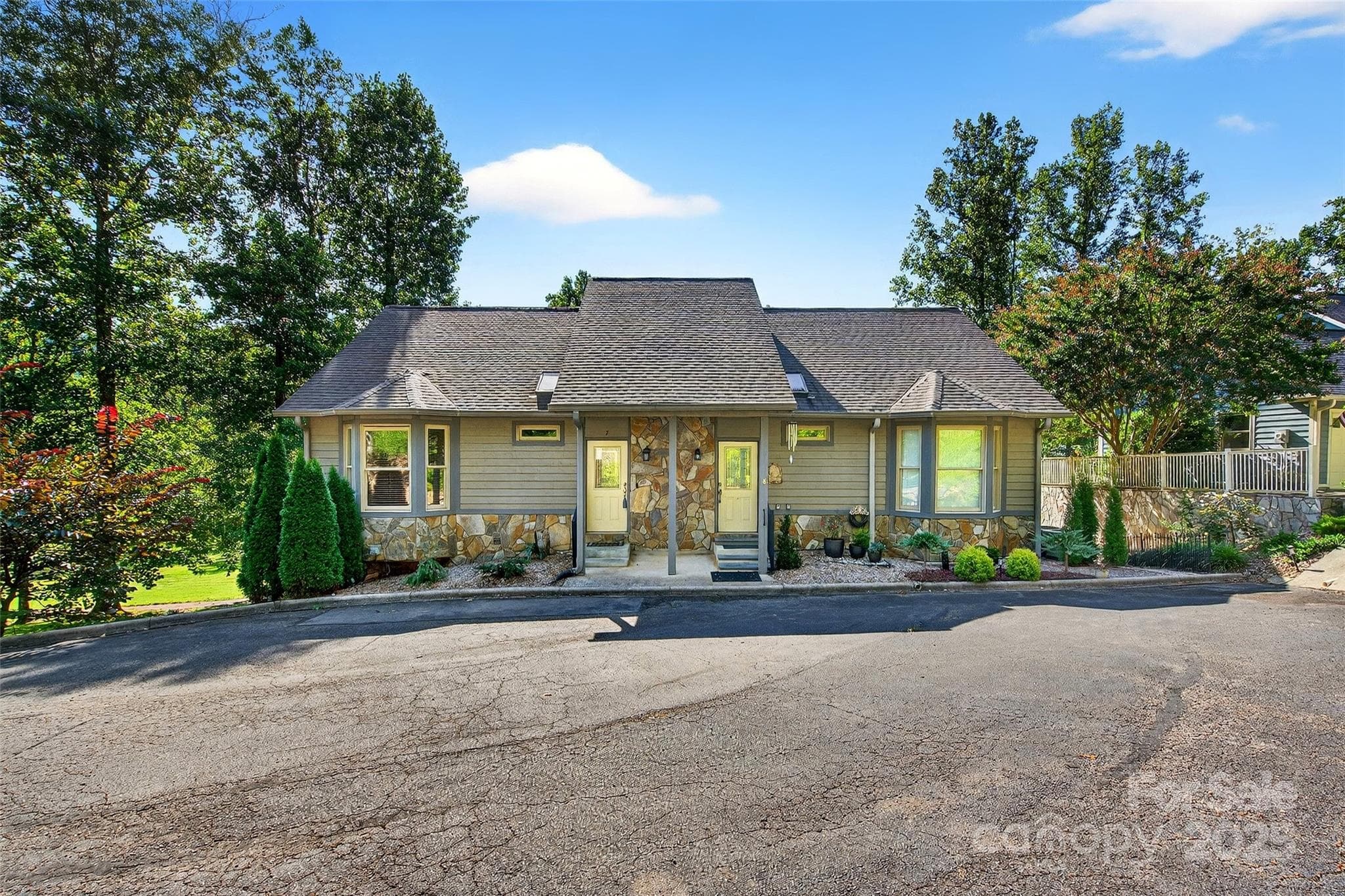 Townhouse at 307 #7 Blue Ridge Drive S, Marion, photo 2 of 44