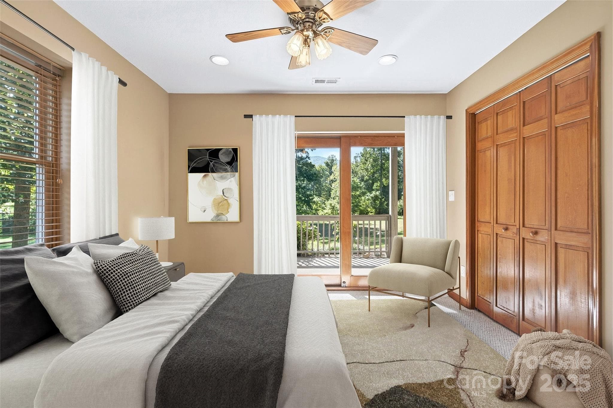 Lower Bedroom 2Virtually staged - 307 #7 Blue Ridge Drive S, Marion