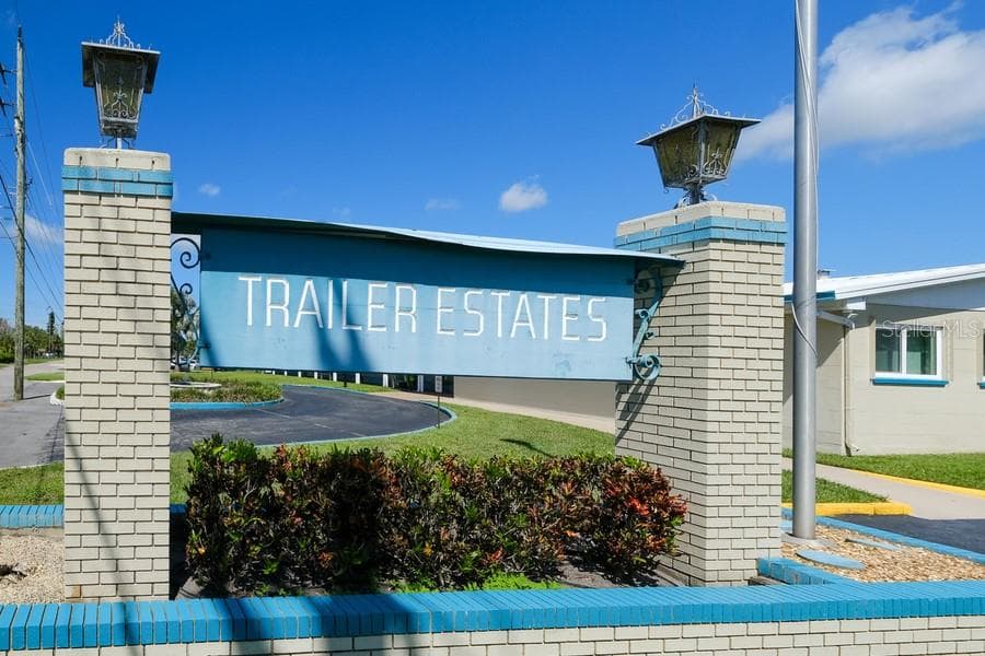 Manufactured Home at 1916 ILLINOIS AVE, BRADENTON, photo 37 of 59