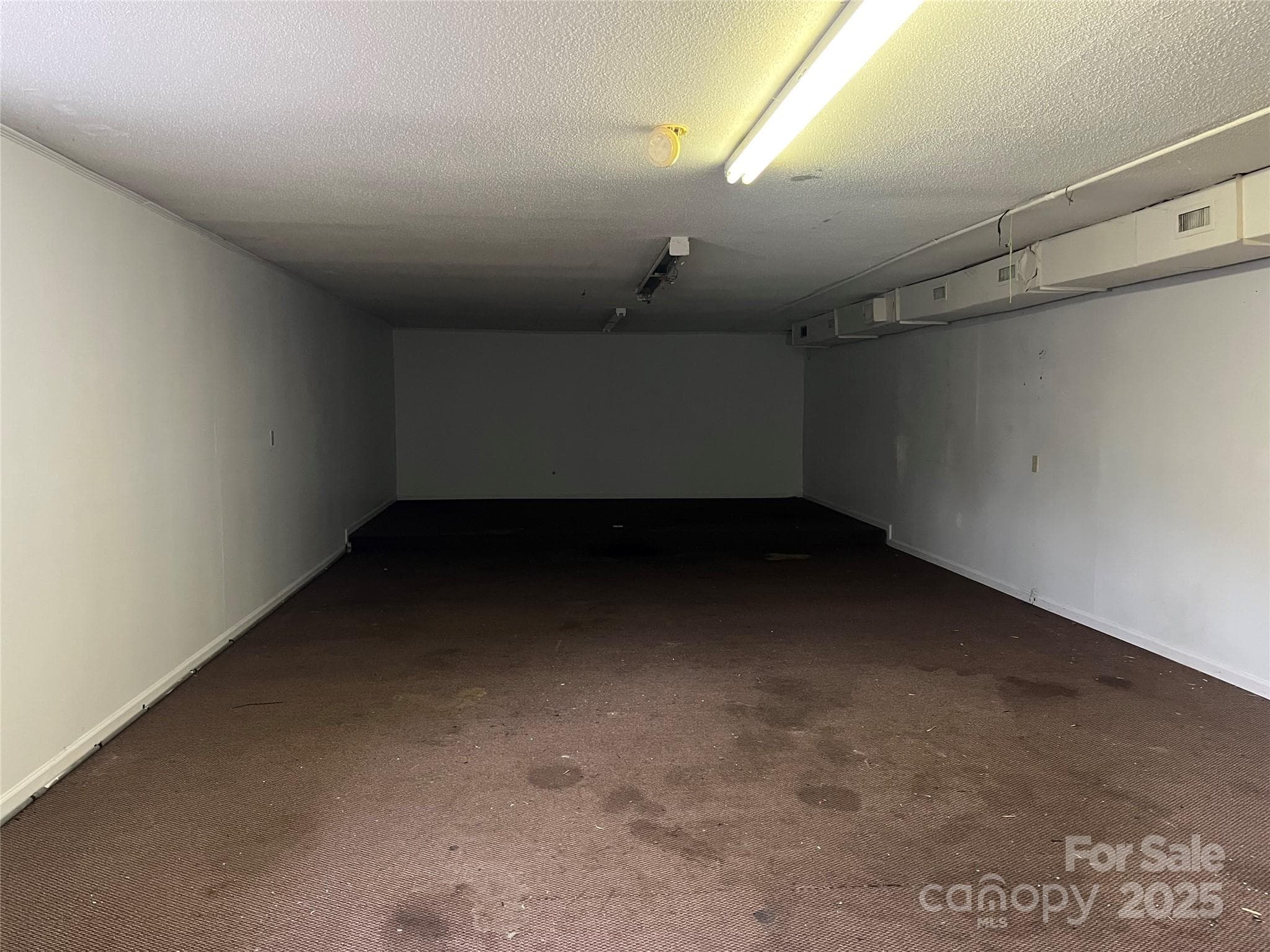 Warehouse/Office at 1602 Harper Avenue SW, Lenoir, photo 4 of 8