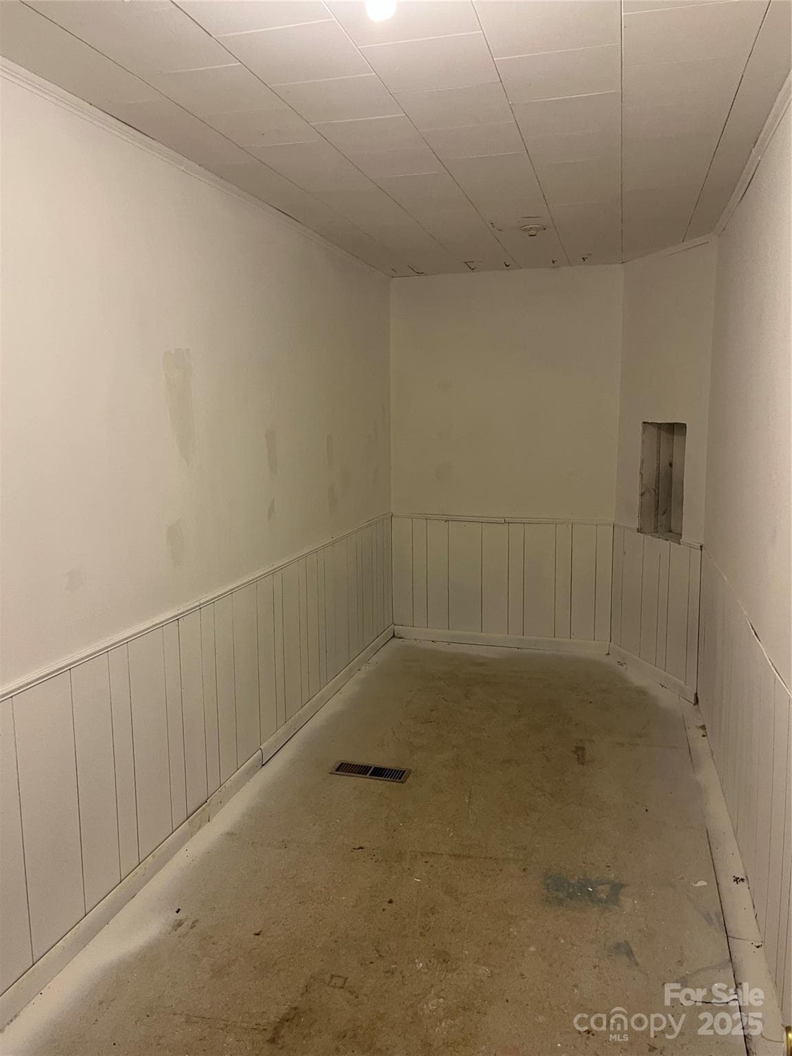 Warehouse/Office at 1602 Harper Avenue SW, Lenoir, photo 6 of 8