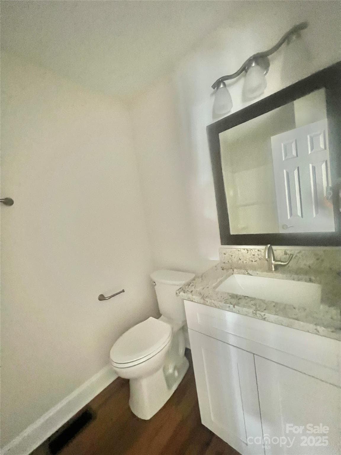 Bath #1 - 1280 N Shaver Street, Salisbury