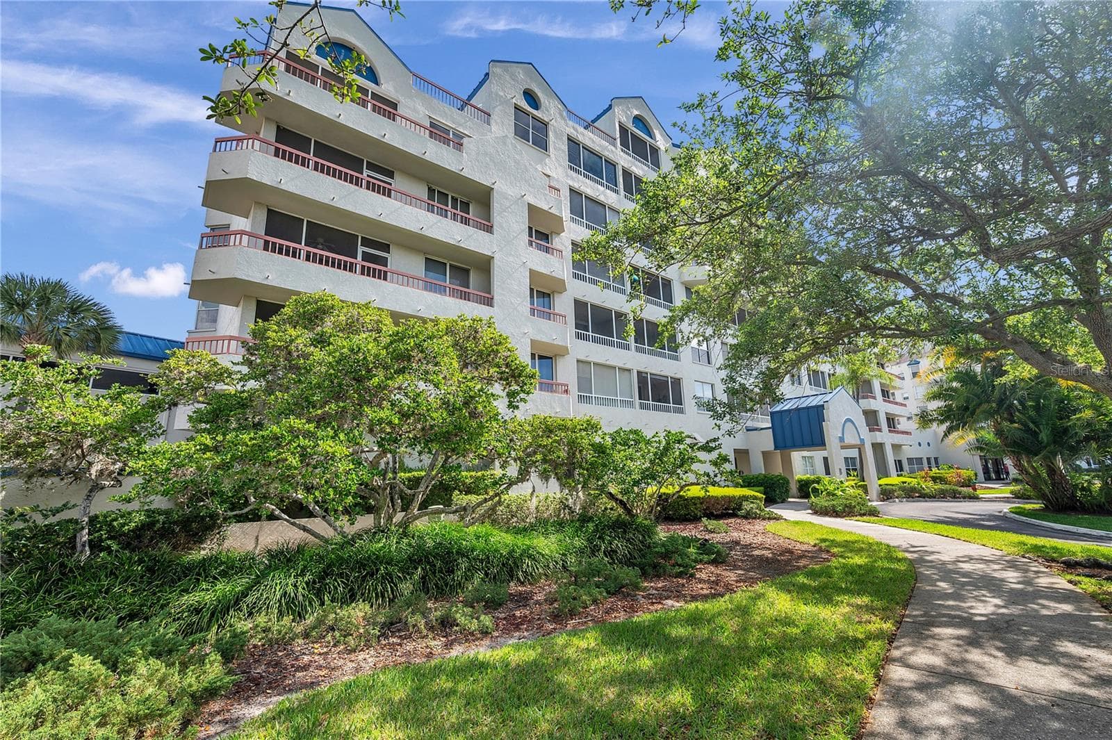 Condominium at 2333 FEATHER SOUND DR #B307, CLEARWATER, photo 4 of 66