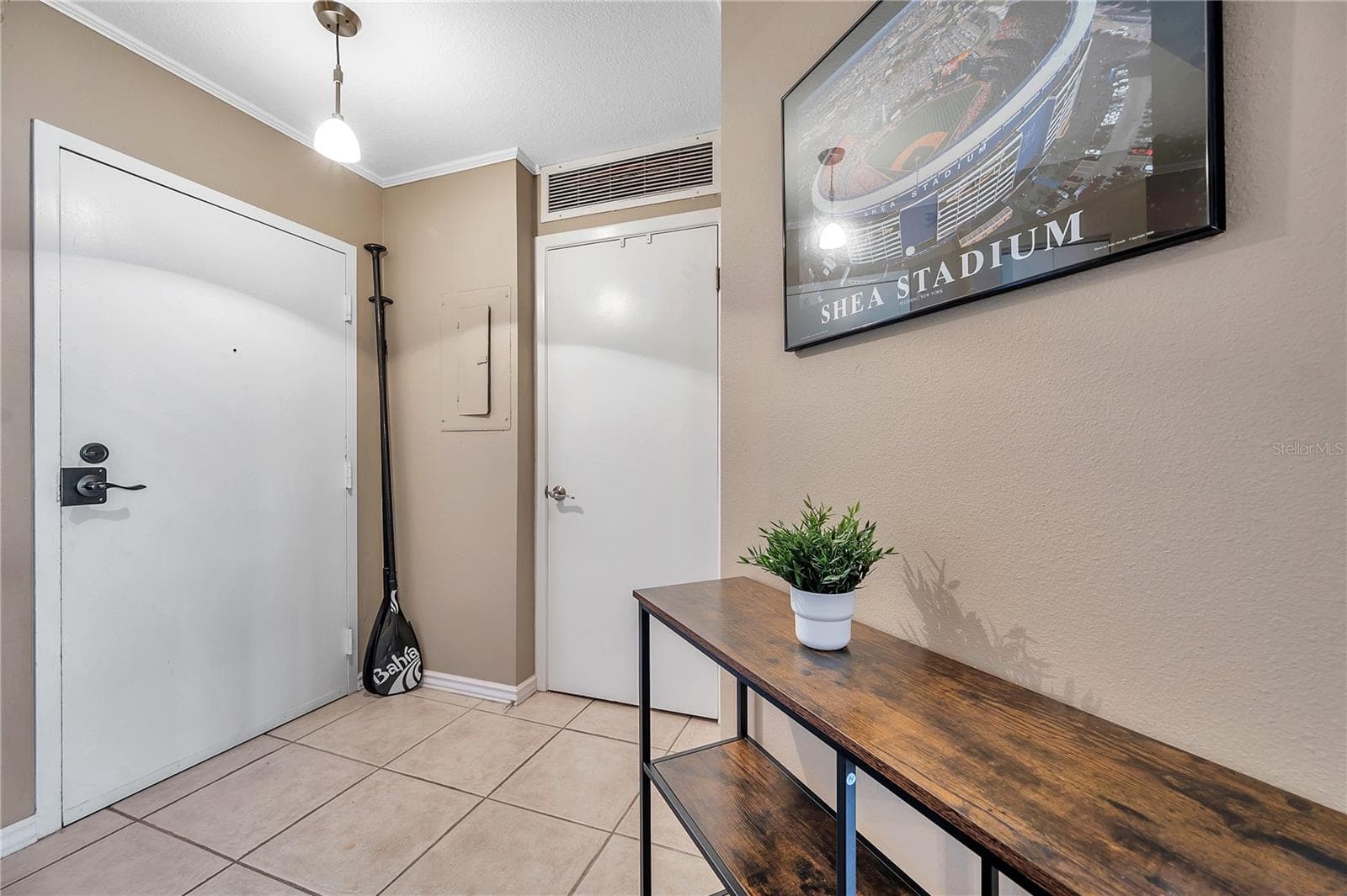 Condominium at 2333 FEATHER SOUND DR #B307, CLEARWATER, photo 7 of 66