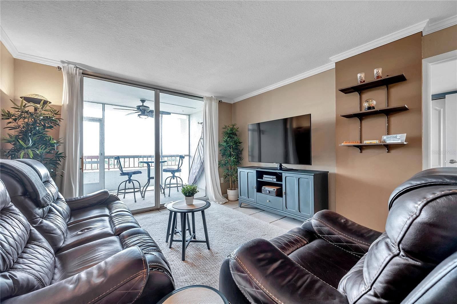 Condominium at 2333 FEATHER SOUND DR #B307, CLEARWATER, photo 12 of 66