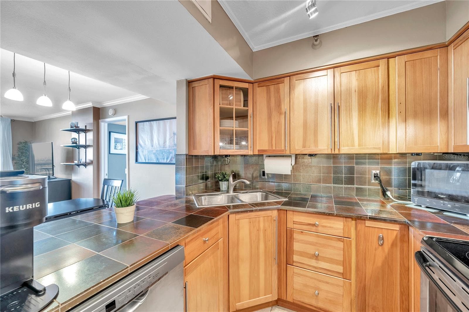 Condominium at 2333 FEATHER SOUND DR #B307, CLEARWATER, photo 19 of 66