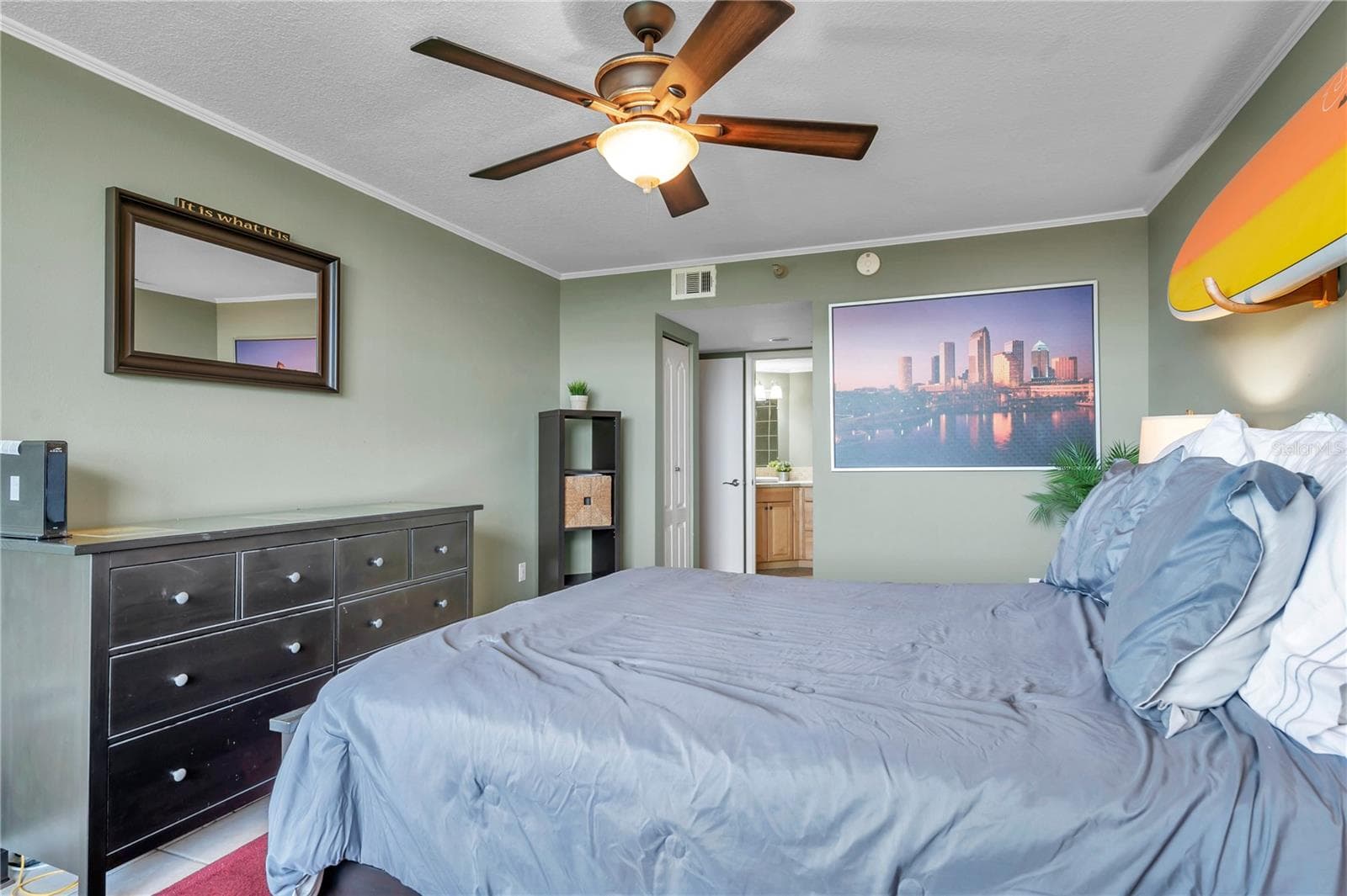 Condominium at 2333 FEATHER SOUND DR #B307, CLEARWATER, photo 32 of 66