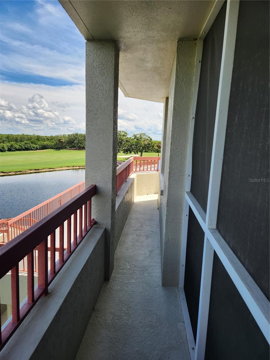 Condominium at 2333 FEATHER SOUND DR #B307, CLEARWATER, photo 39 of 66