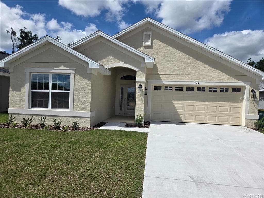 956 IBIS CIR