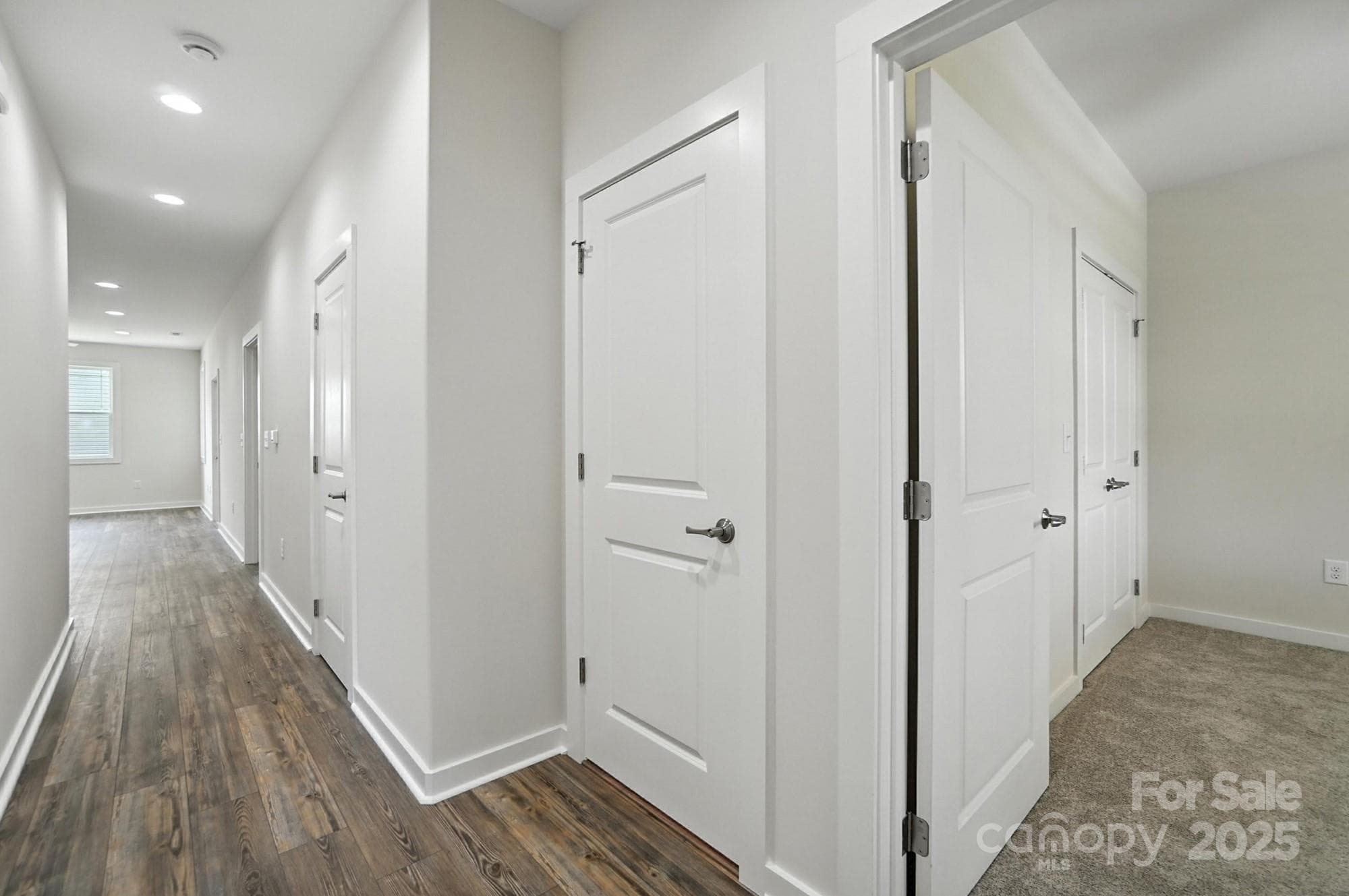 Townhouse at Hickory, photo 5 of 37