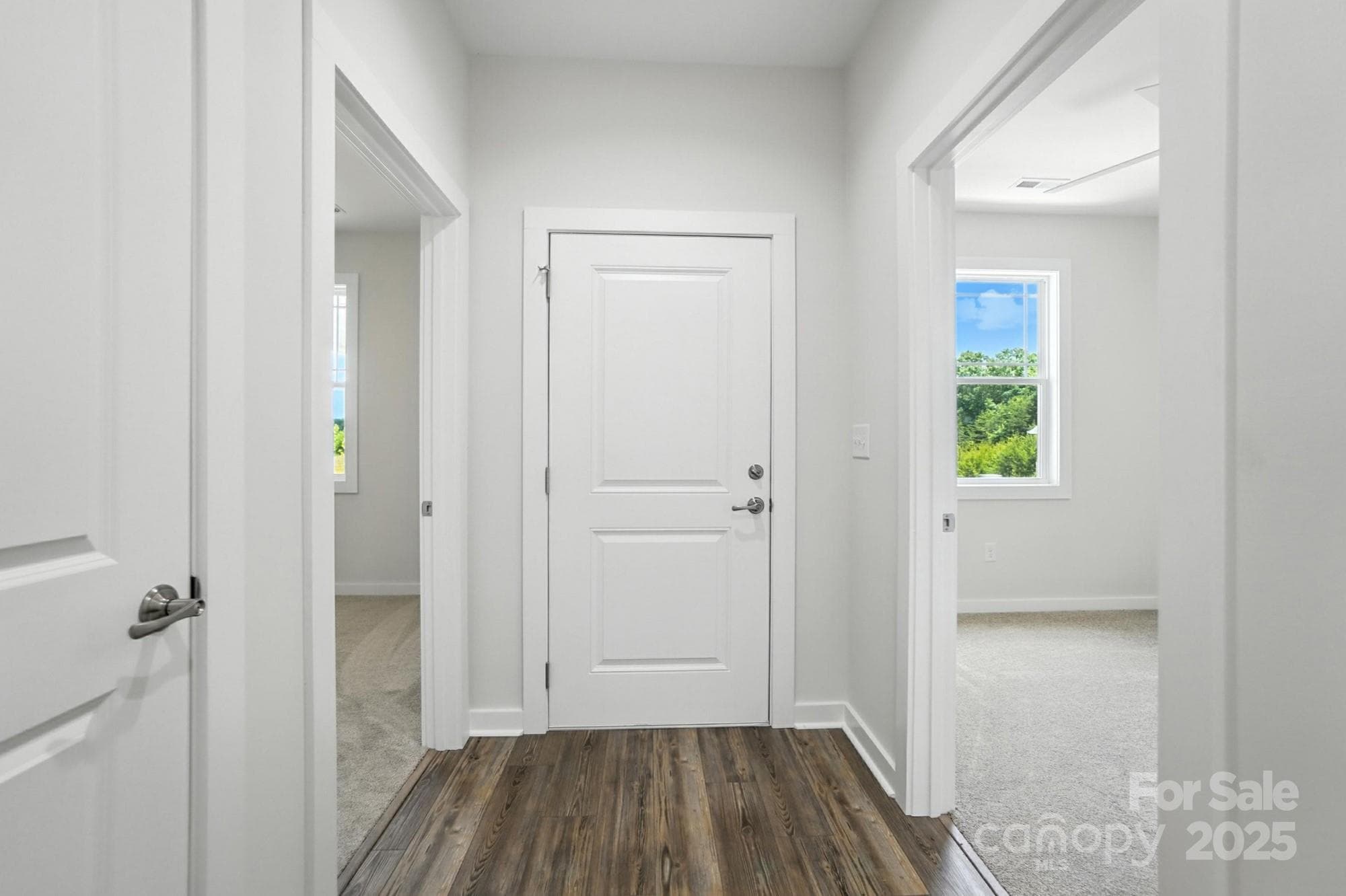 Townhouse at Hickory, photo 6 of 37