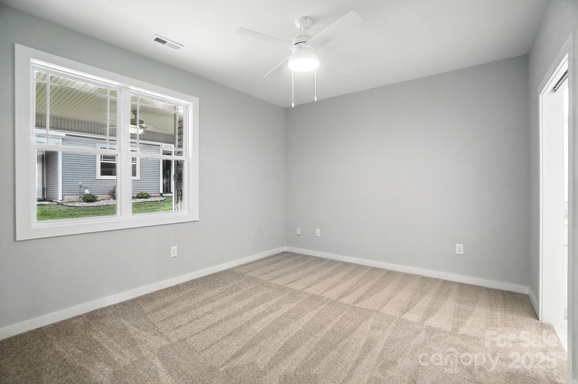Townhouse at Hickory, photo 16 of 37