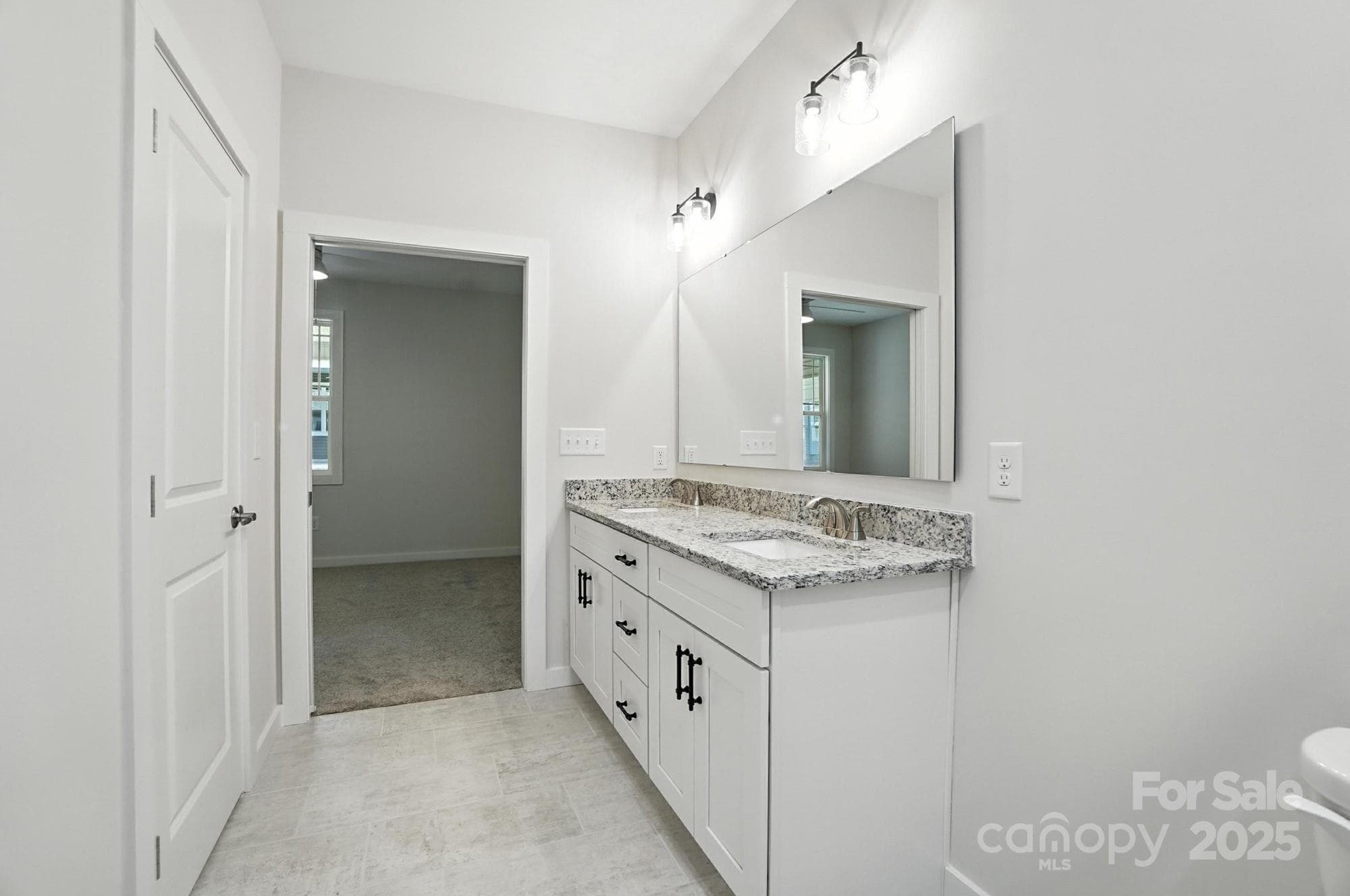 Townhouse at Hickory, photo 26 of 37