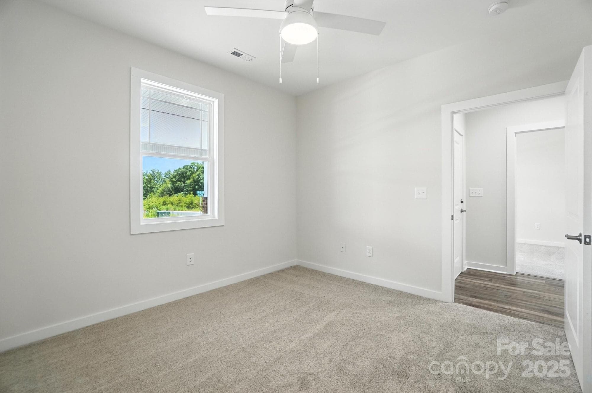 Townhouse at Hickory, photo 31 of 37