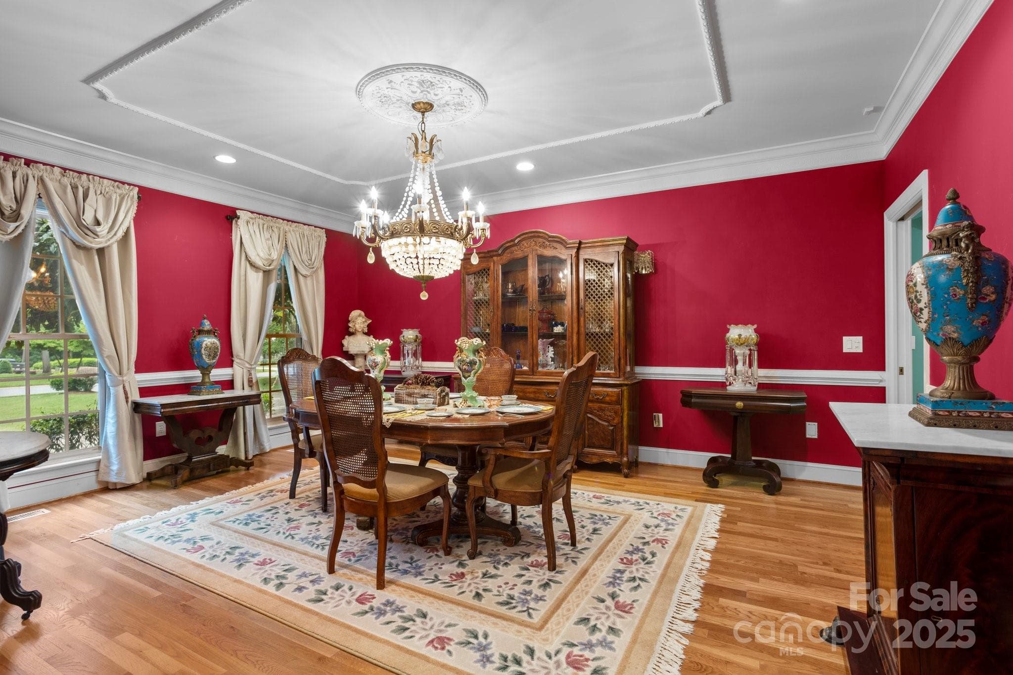 Single Family Residence at 115 W Glenview Drive, Salisbury, photo 10 of 42