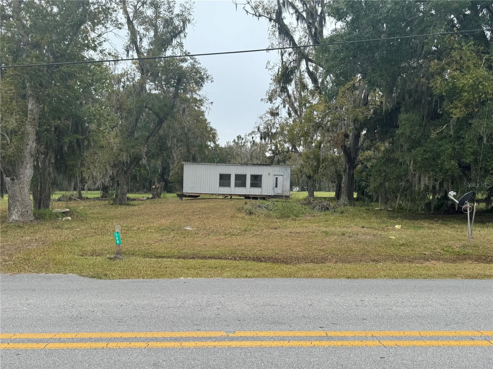 108 E MARKET RD