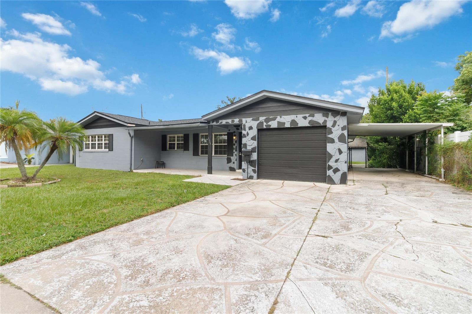 Front Elevation showing carport - 1115 S ALDER AVE, ORLANDO